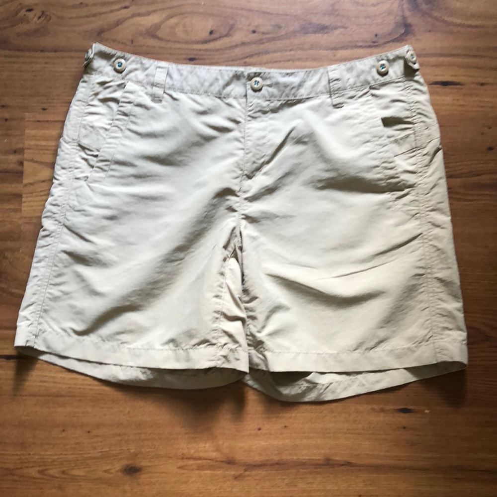 EUC Eddie Bauer nylon sport shorts Size 12